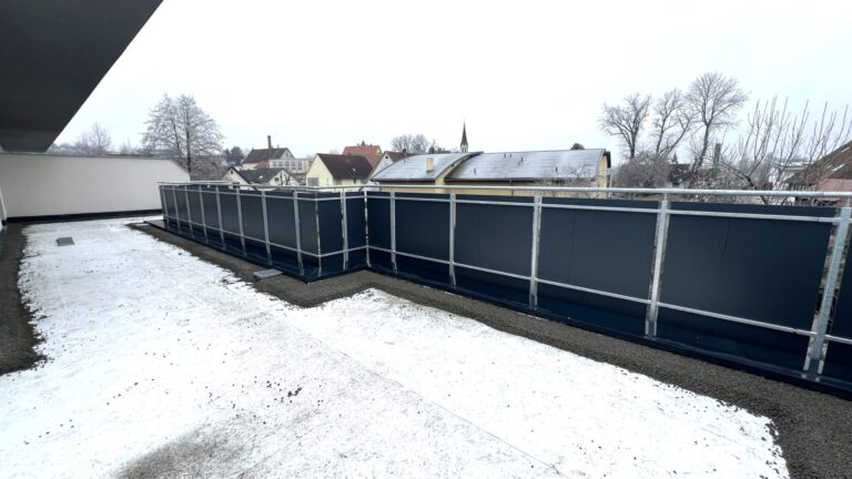 große Dachterrasse